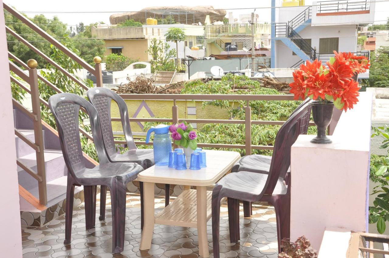Classic Homestay Hampi Exteriör bild