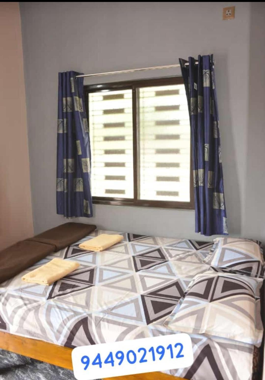 Classic Homestay Hampi Exteriör bild