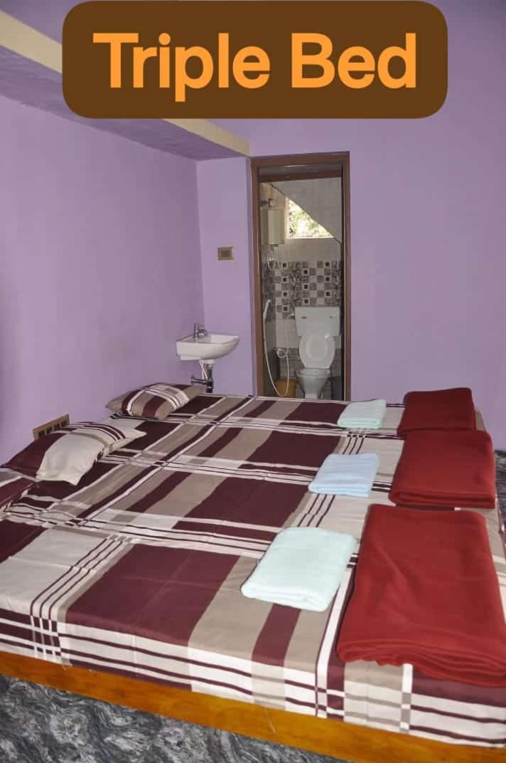Classic Homestay Hampi Exteriör bild